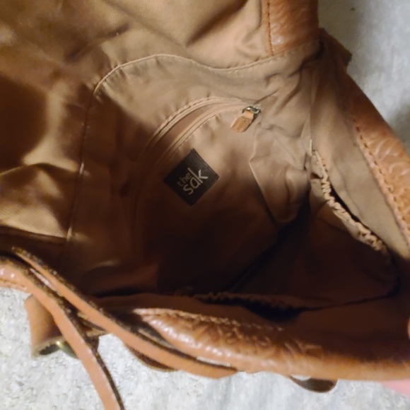 The Sak Crossbody Purse - Picture 2 of 4